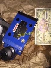 1PCS 4WMM10J3X/ NEW REXR0TH VALVE R900586919 via FedEx or DHL picture