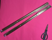 Dell Versa Rackmount Server Rails H7076 & H7077 for PowerEdge 1850 Servers picture