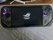 ASUS ROG Ally X (1TB, Z1 Extreme, 24GB of LPDDR5X RAM)  BUNDLE picture
