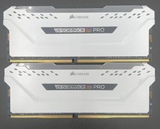 Corsair VENGEANCE RGB PRO 32GB 2x16GB DDR4 2666MHz CMW32GX4M2A2666C16W picture