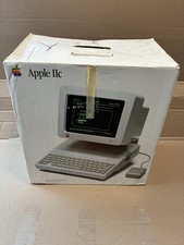 Vintage Retro Gaming Apple IIc box only picture