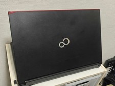 Fujitsu LIFEBOOK A577 Intel Core i5-7300U 2.40GHz SSD 128GB RAM 8GB picture