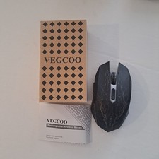 VEGCOO Rechargeable Wireless Gaming Mouse picture