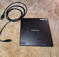 PRICE DROP -- Pioneer DVR XD09  slim external  DVD/CD RW Drive -  picture