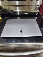 Alienware M15 - 15.6