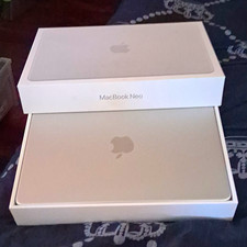 Apple MacBook Neo 13