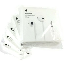 Lot of 5 Apple A1472 EarPods w/ 3.5mm Headphone Plug MNHF2AM/A - New picture