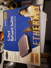 Belkin F5D5131-5 V4 5-Port Network Switch 10/100 Bt  Internet Port  picture