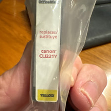 OfficeMax Compatible Yellow Inkjet Cartridge for Canon CLI-221Y CLI221Y picture