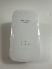 TP-Link Powerline TL-PA7020 Gigabit Ethernet Ports picture