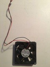 JARO DC BRUSHLESS FAN AD0812HS-A70GL 12V 0.25A 80MM X 25MM 2 WIRE W CONNECTOR picture