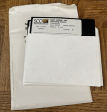 SCO XENIX 386 Operating System Software Floppy Disc picture