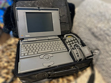 Macintosh PowerBook 180c - color picture