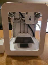 TOYBOX Alpha2 Kids 3D Printer Starter Bundle White (gently used) picture