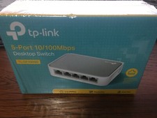 TP-Link TL-SF1005D 5-Port 10/100Mbps Fast Ethernet  Desktop Switch (open box) picture