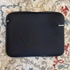 Incase Designs Neoprene Sleeve - Notebook 13