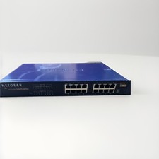 NETGEAR 16 PORT GIGABIT SWITCH - GS516T - WORKING  picture