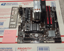 GIGABYTE GA-78LMT-USB3 R2 AM3+ Micro ATX DDR3 Motherboard + FX-4300 CPU 8GB RAM picture