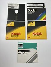 Commodore 64  5 Floppy Disk Lot PC Globe, Kids On Keys + Miscellaneous VTG￼ picture