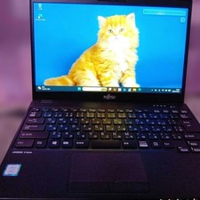 Fujitsu LIFEBOOK U939/B Core i7 16GB RAM 256GB SSD Windows 11 Laptop picture