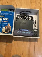 Vintage Linksys BEFW11S4 Wireless-B Broadband Router. picture