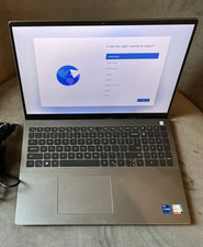Dell Vostro 5620 Laptop i7-1260P 4.70Ghz 16GB RAM 256GB SSD 16”  + Charger picture