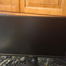 Dell 27 in Black Flat Screen Monitor, HDMI Input, 16:9 Aspect Ratio picture