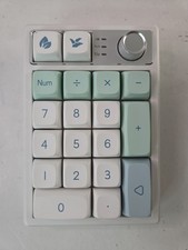 *Read YUNZII YZ19 Wireless Mechanical Numpad 19-Key Hot-Swap RGB Gasket Knob picture