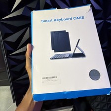 Smart Keyboard Case picture