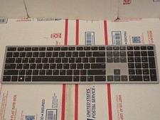 Dell KB7221WT Premier Multi-Device Wireless Keyboard – Tested Work (No Dongle) picture