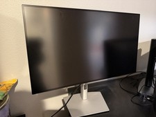 Dell UltraSharp U2722D 27