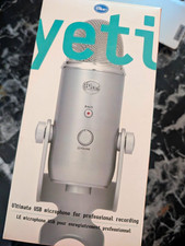 Blue Yeti USB Freestanding Microphone Silver Mute Gain Volume Multi Patterns picture