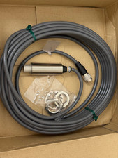 OMRON V600-H52 ID READ/WRITE HEAD WITH 10M CABLE NEW OPEN BOX picture