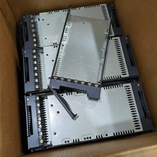 Lot of 23 SAS SATA 3.5