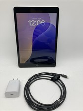 **EXCELLENT CONDITION** Apple iPad (9th Gen) 64GB WiFi NT picture