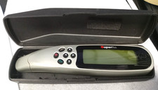 WIZCOM Technologies Basic Edition Reading Pen with case picture