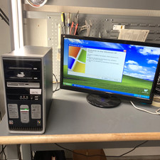Compaq Presario Retro Gaming PC Win XP AMD Athlon 64 2.4GHz 512MB RAM 120GB HDD picture