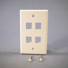 Cooper 5540-5EW White 1-Gang Modular 4-Port Nylon Wallplate Cover Flush Mount picture