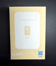 Ubiquiti UniFi Travel Router UTR Dual-Band WiFi 2400Mbps 1GbE USB-C picture
