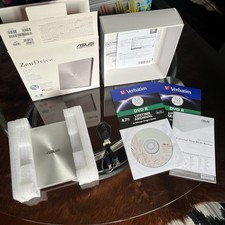 ASUS - SDRW-08U9M-U - ZenDrive External DVD-Writer - Silver picture