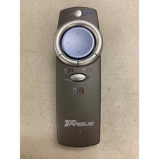 Targus PAUM30 Remote Control w/ Laser Pointer for Notebook Wireless Presenter picture