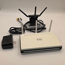 D-Link DIR-655 300 Mbps 4-Port Gigabit Wireless N Router w/extended antenna picture
