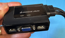 IOGEAR GCS22U 2-Port USB VGA KVM Switch Remote Switch 2048x1536 Tested Works picture