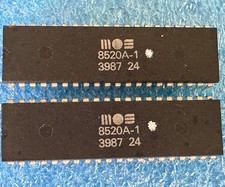 8520A-1 CSG/MOS ODD EVEN (x2) from an AMIGA 500 REV.6A #39 87 picture