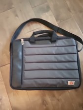 SWISSGEAR Wenger Padded Laptop Bag With 2 Large Compartments picture