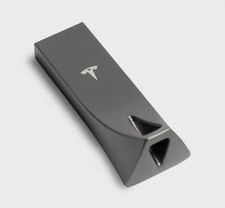 For Tesla Model 3,Y,S,X OEM USB Flash Drive for Dashcam & Sentry Mode 128GB picture