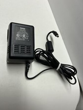 IOMEGA A42407 AC ADAPTER 24VDC 700MA 7FT CABLE P/N 30297000 picture