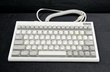 Vintage BTC Compact Keyboard E5X5R5BTC-5100 5 Pin DIN Mini Keyboard Untested picture