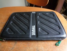 Genuine Thule Gauntlet Laptop Sleeve Laptop Case for 13