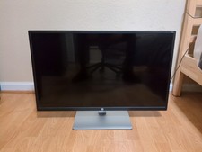 HP 32s 31.5 Inch LCD Monitor with Stand picture